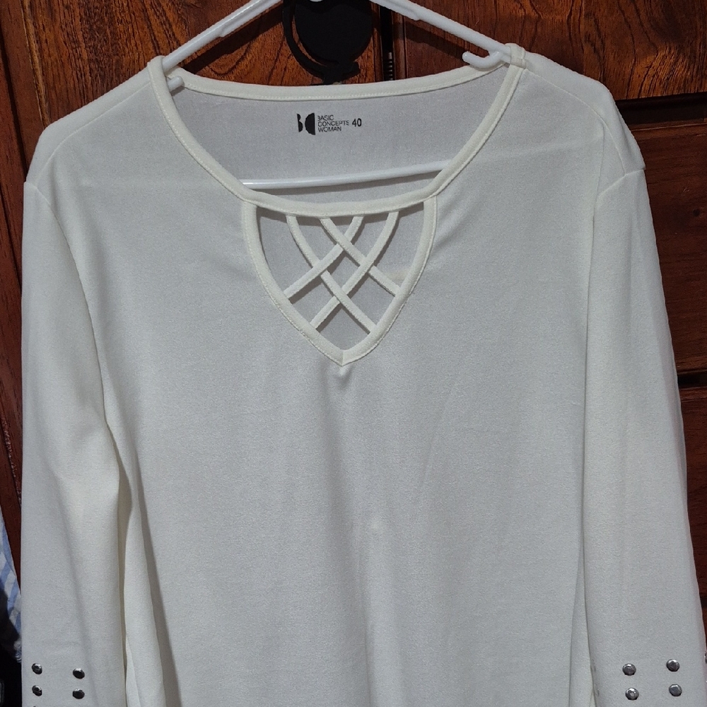 Elegant White Women's Top